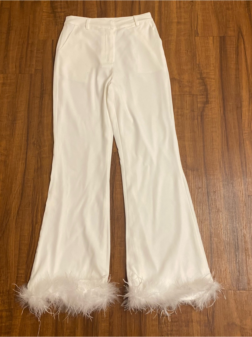 White Feather Trim Two-Piece Set - Crop Top & Flared Pants - Picture 3 of 6